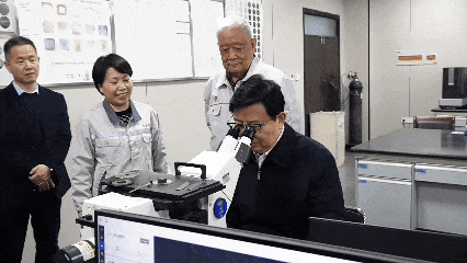 1743568277109060.gif 1.gif